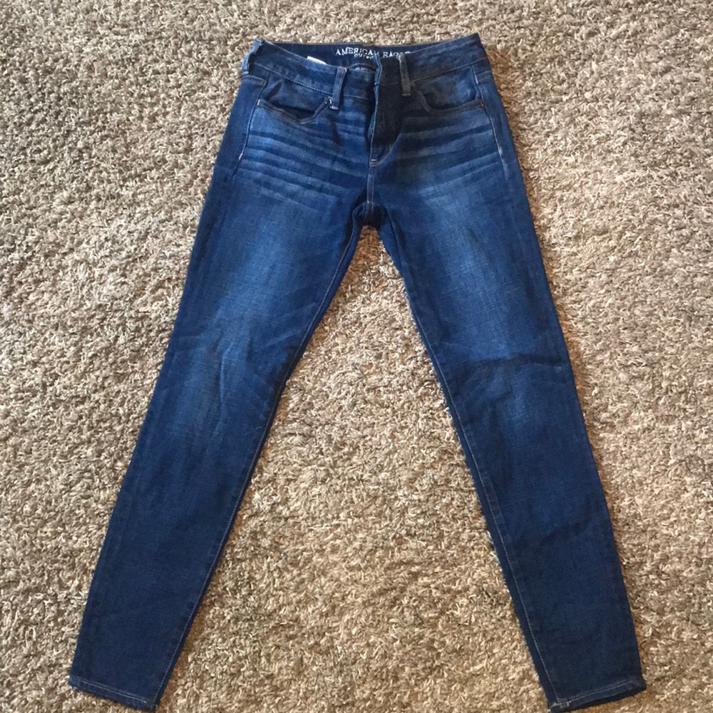 Super stretchy American Eagle skinny jeans